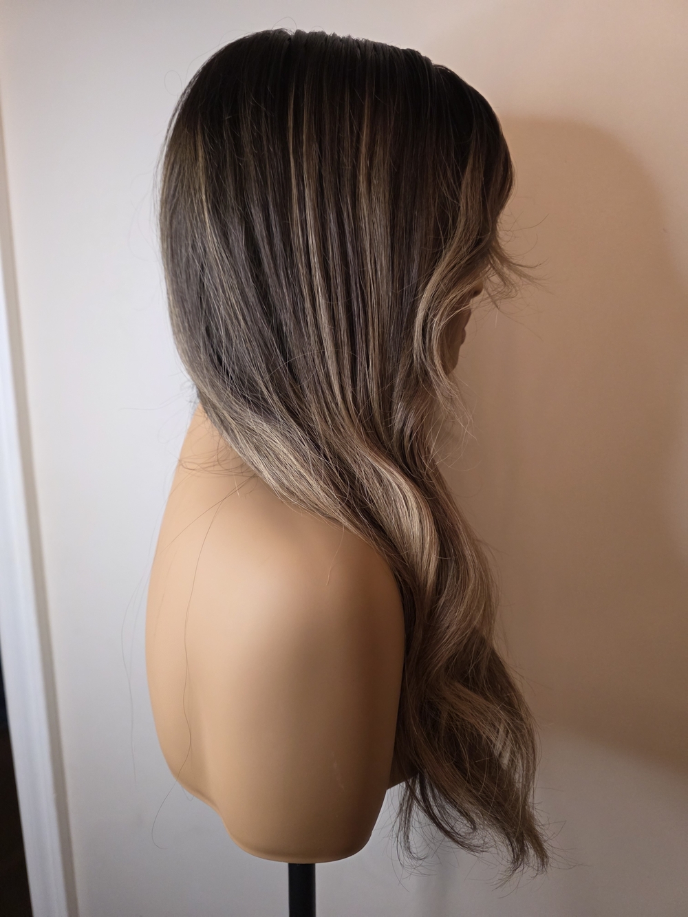 PREMIUM Warm Brown With Ash Blonde Highlights Body Wave Human Hair Wig - Picture 3 of 4